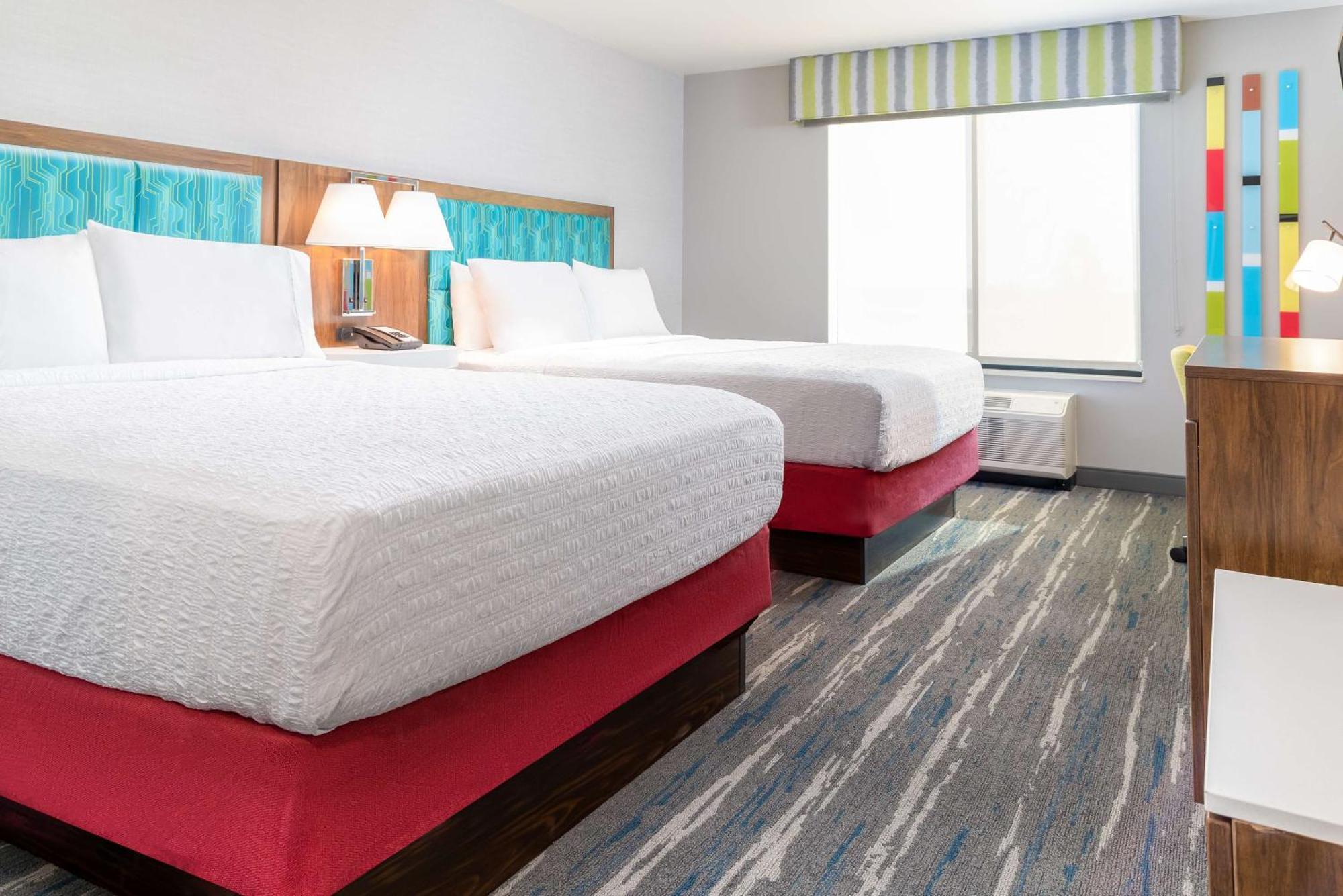 Hampton Inn & Suites Santa Rosa Sonoma Wine Country Экстерьер фото